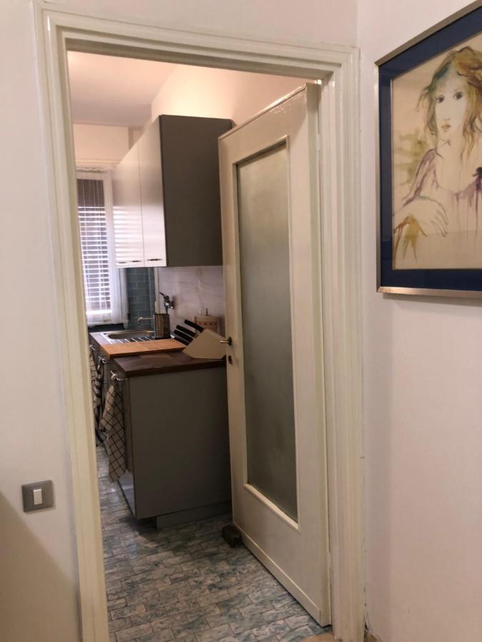 Casa Signorile Anni 70 Appartamento *